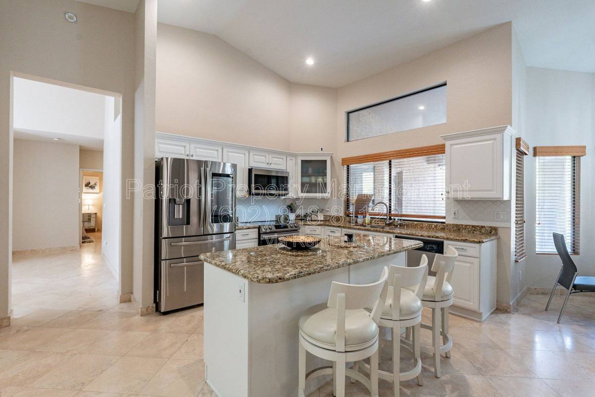 House for rent at 9910 E Sutton Dr, Scottsdale, AZ 85260