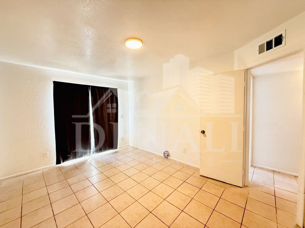 Apartment for rent at 2061 S Apache Dr #1, Apache Junction, AZ 85120