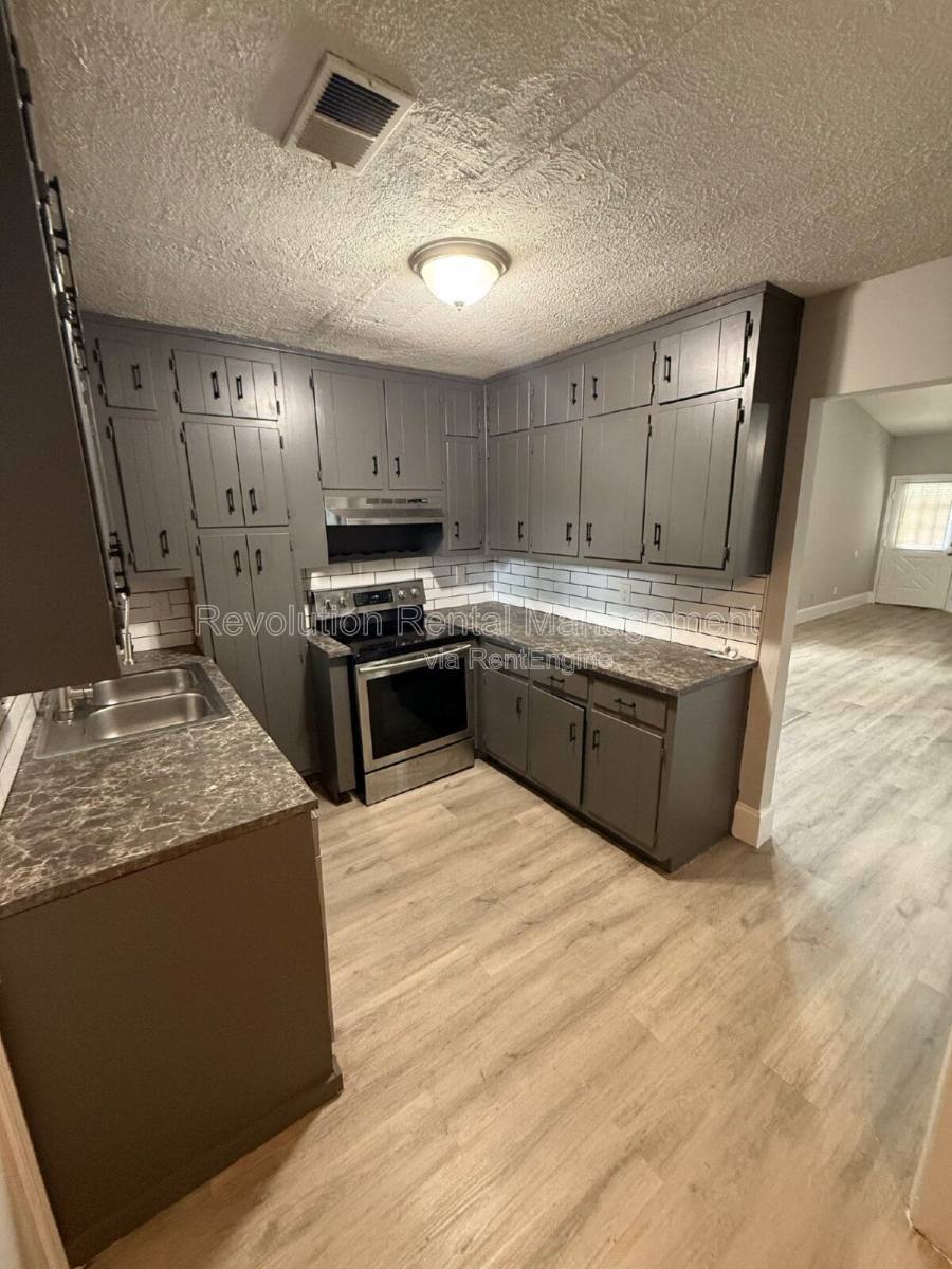 Condo for rent at 1158 Pinedale Circle NW, Conyers, GA 30012
