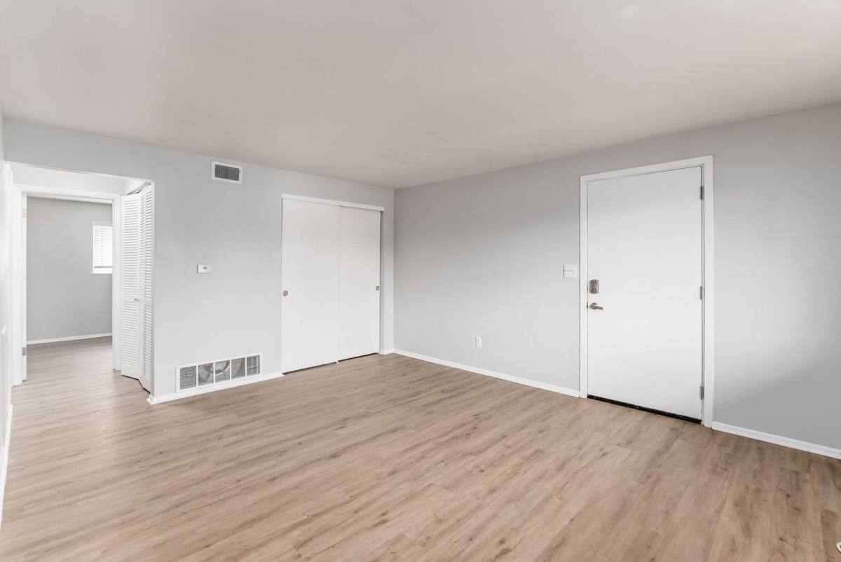 Apartment for rent at 611 Riverview Dr #K, Columbus, OH 43202