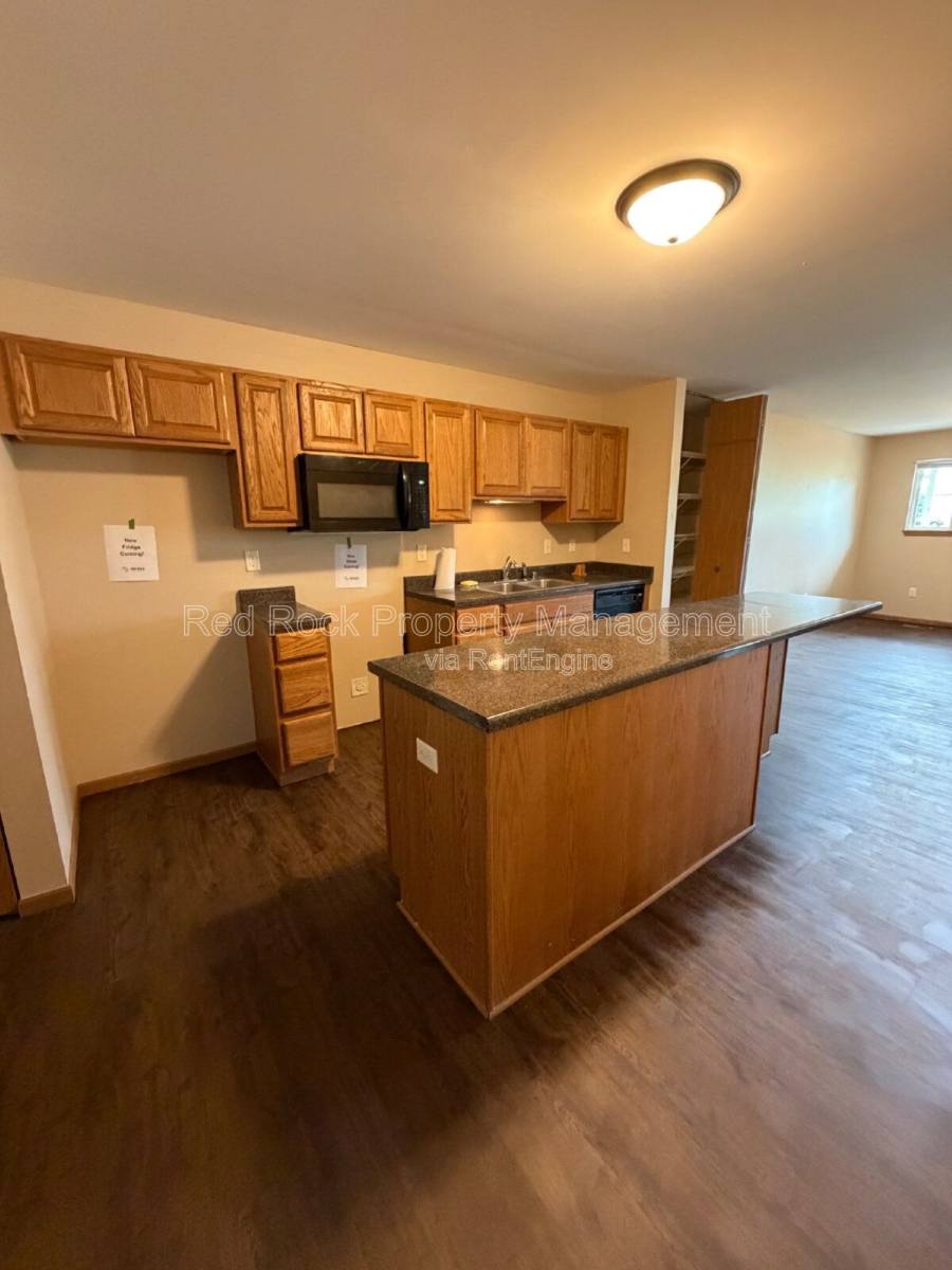 Apartment for rent at 1931 Dupont Dr #103, Janesville, WI 53546