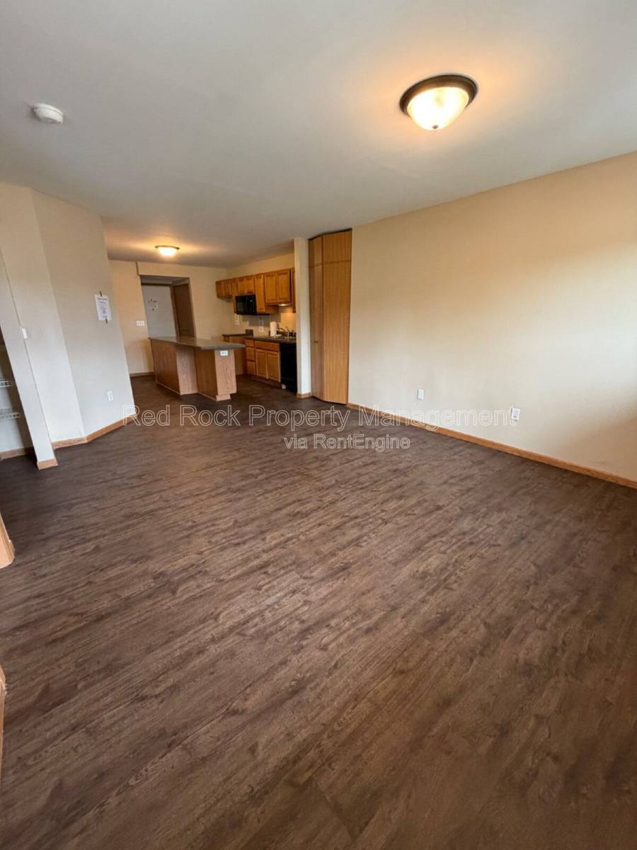 Apartment for rent at 1931 Dupont Dr #103, Janesville, WI 53546
