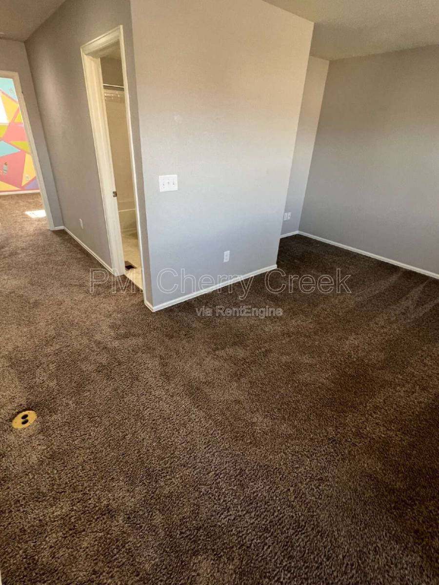 House for rent at 22472 E Union Circle, Aurora, CO 80015
