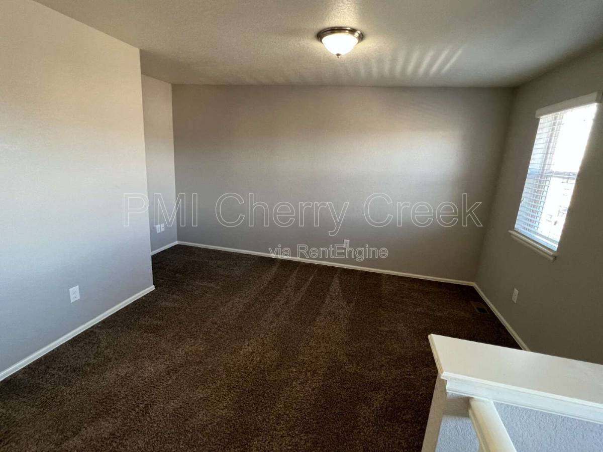 House for rent at 22472 E Union Circle, Aurora, CO 80015