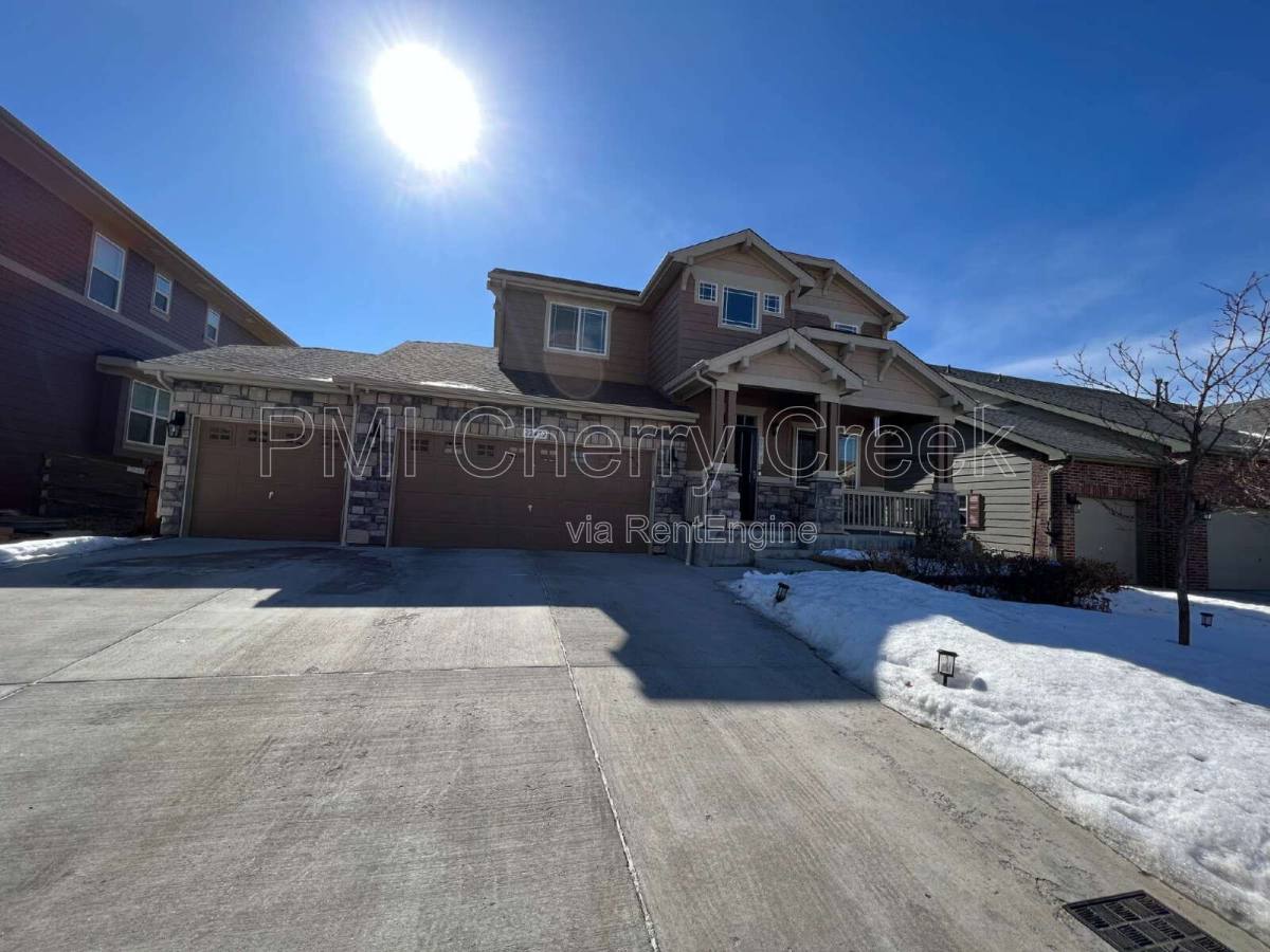 House for rent at 22472 E Union Circle, Aurora, CO 80015