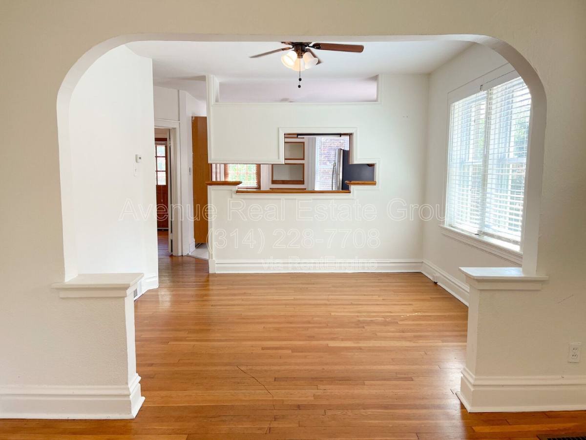 House for rent at 9006 Madge Ave, Saint Louis, MO 63144