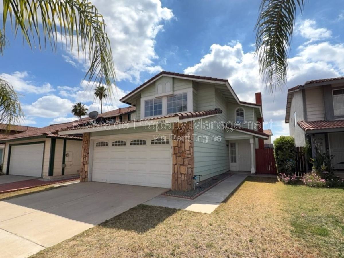 House for rent at 11883 Bayless St, Moreno Valley, CA 92557