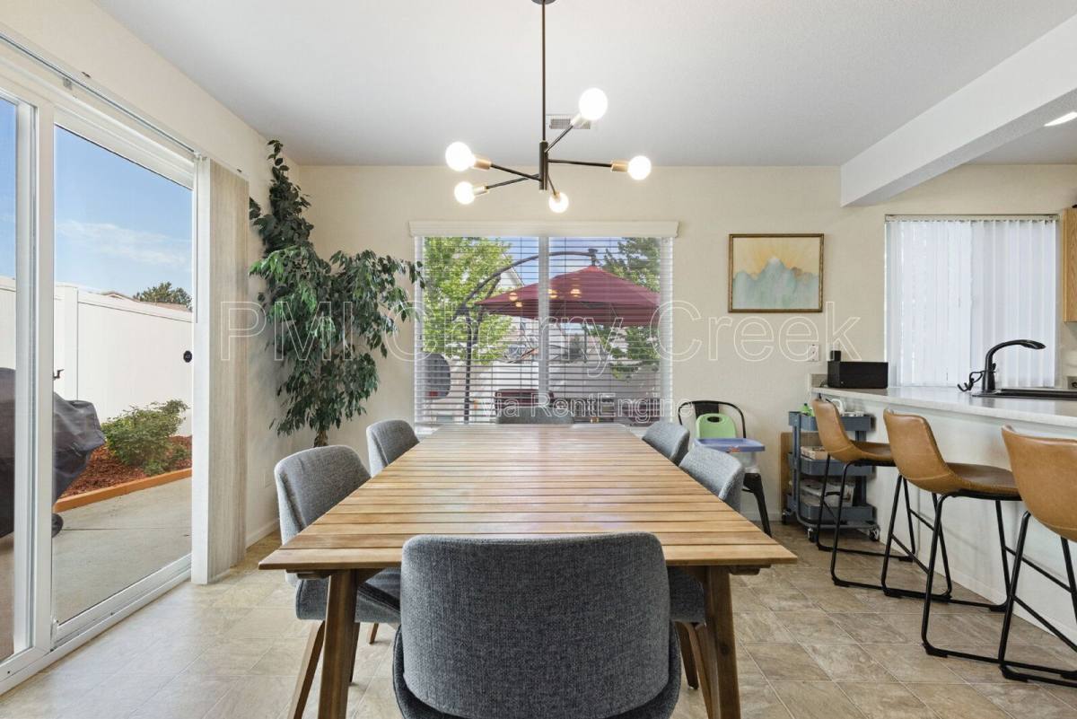 House for rent at 19519 E 50th Dr, Denver, CO 80249