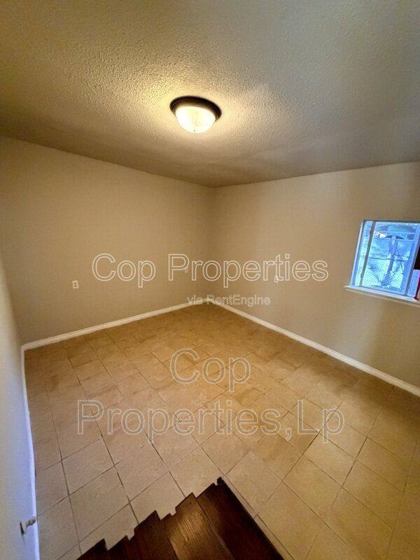 Apartment for rent at 1222 Brighton Ave #B, San Antonio, TX 78211