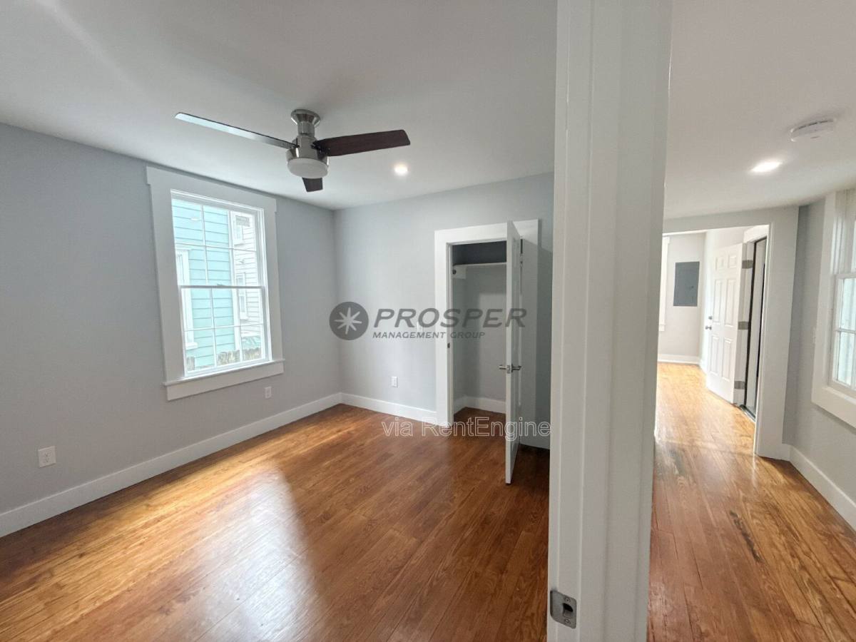 Apartment for rent at 250 Rutledge Ave #A, Charleston, SC 29403