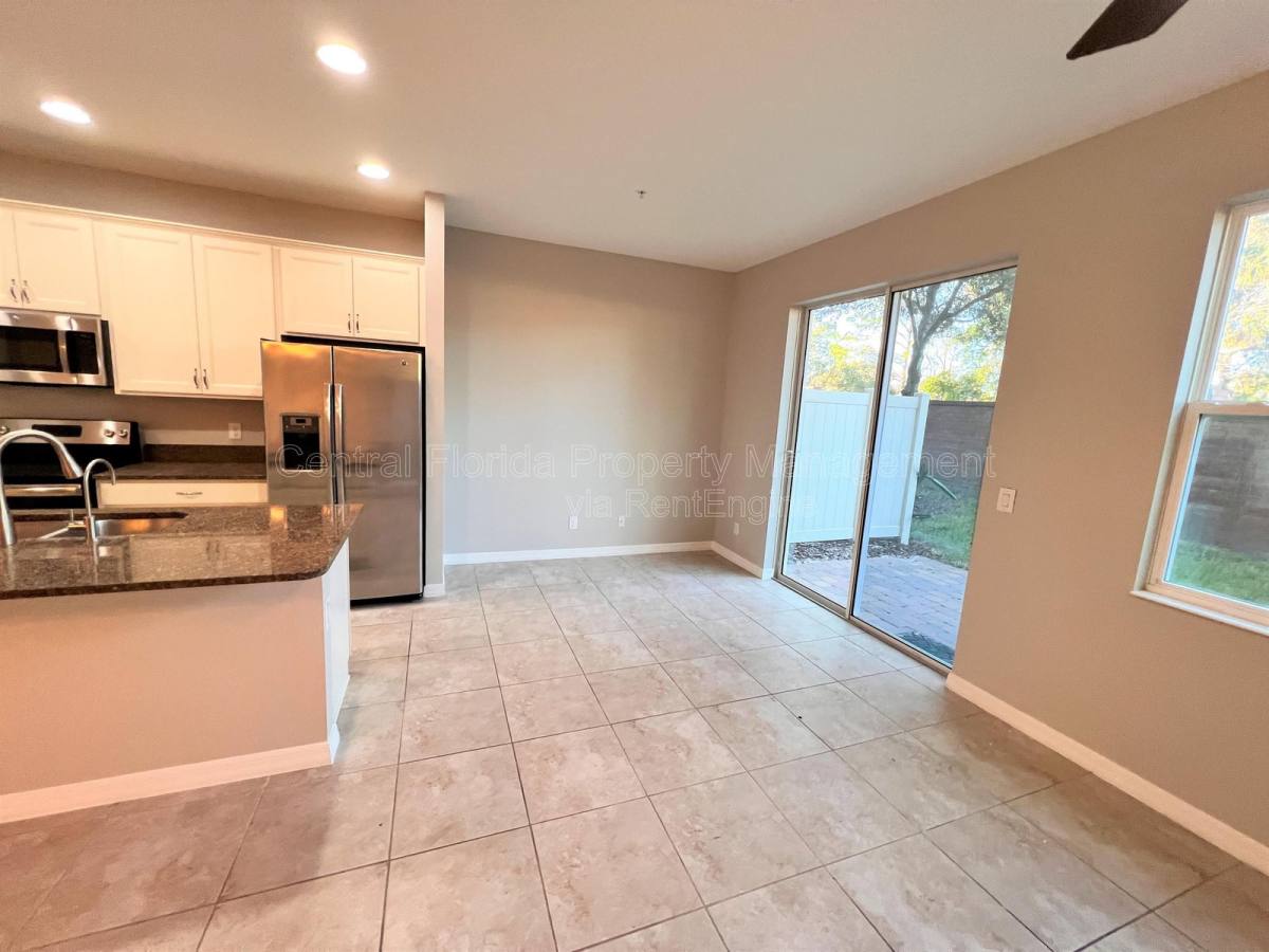 Townhouse for rent at 1123 Palma Verde Place, Apopka, FL 32712