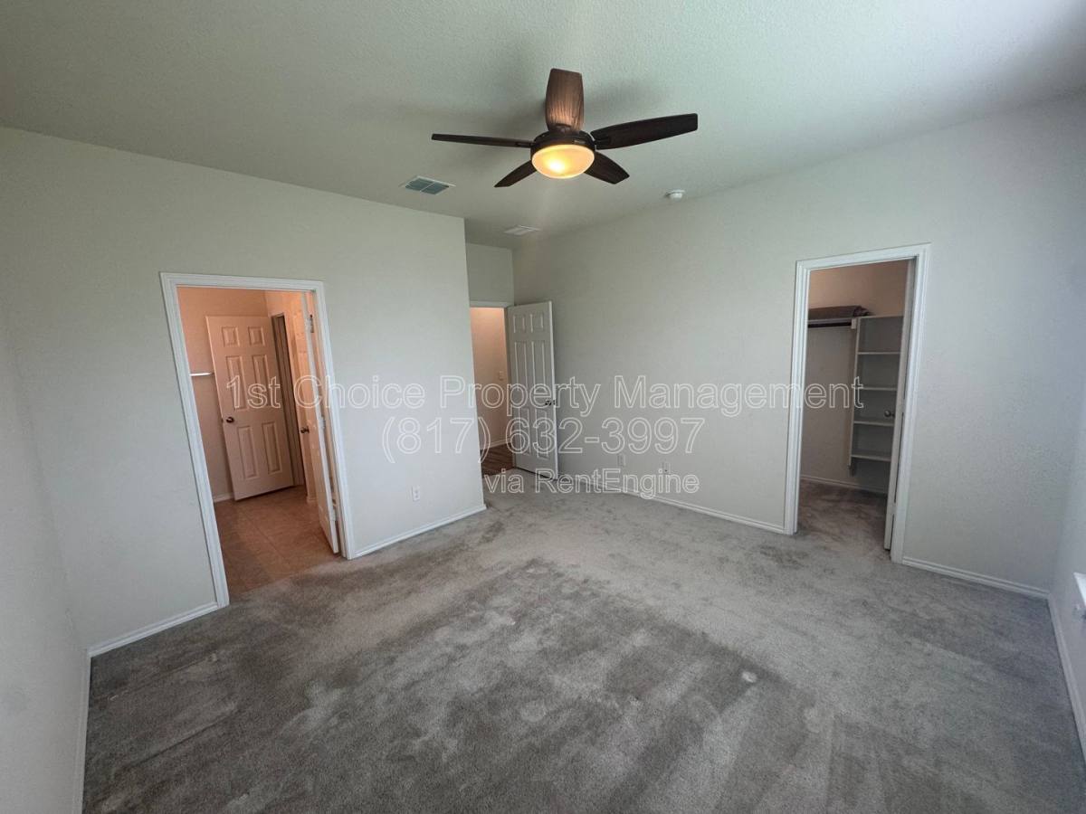 House for rent at 8132 Cedar Lake Lane, Fort Worth, TX 76123