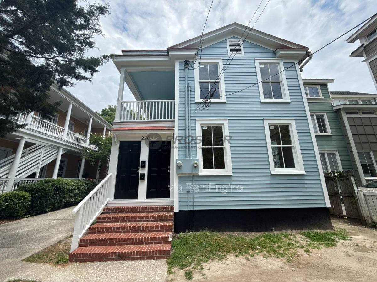 Apartment for rent at 250 Rutledge Ave #B, Charleston, SC 29403