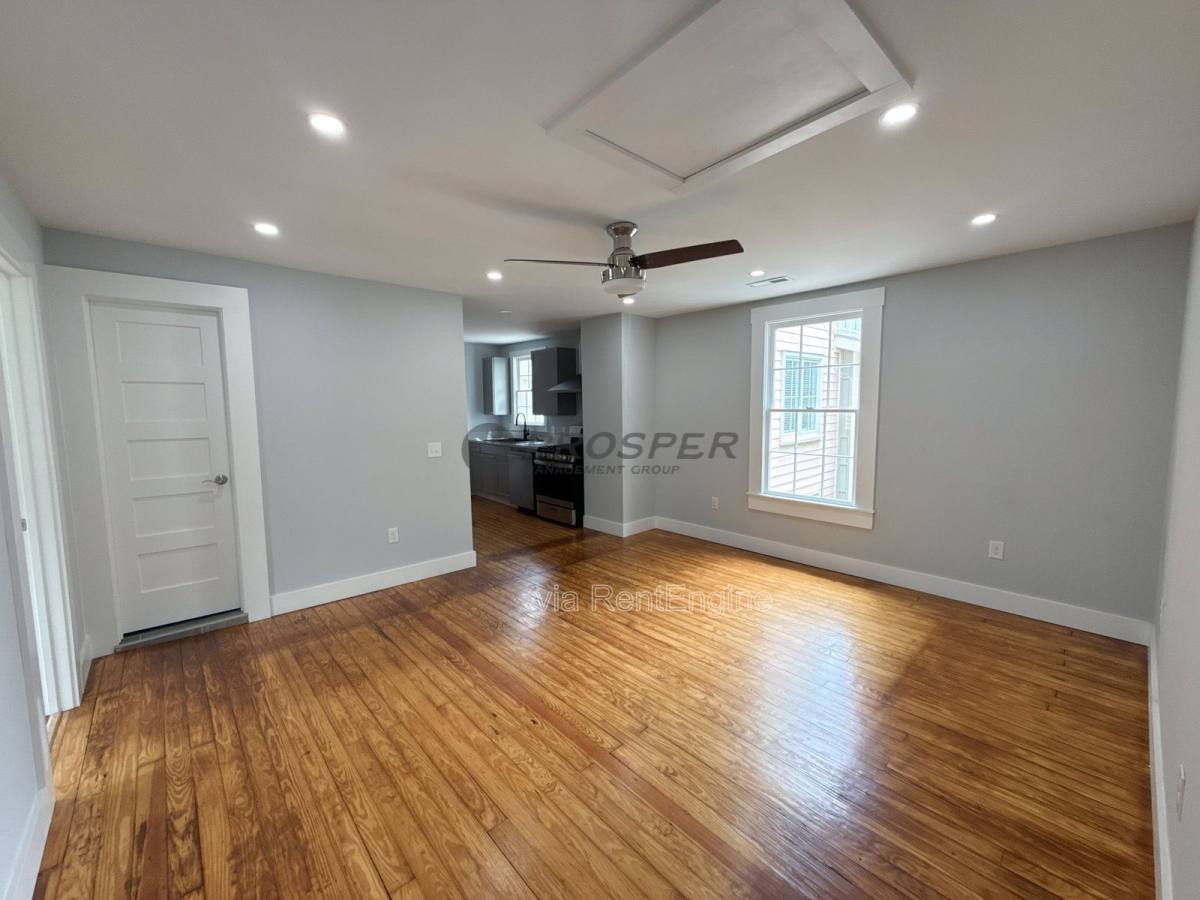 Apartment for rent at 250 Rutledge Ave #B, Charleston, SC 29403