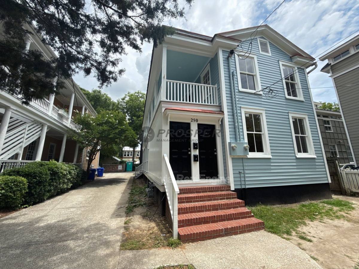 Apartment for rent at 250 Rutledge Ave #B, Charleston, SC 29403