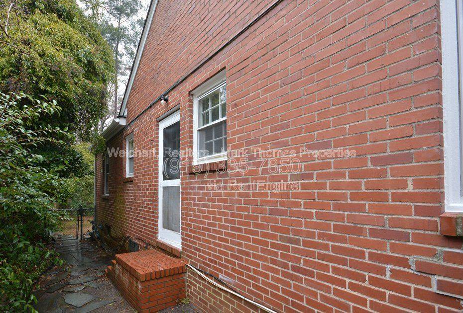 Apartment for rent at 2602 Vineyard St, Durham, NC 27707