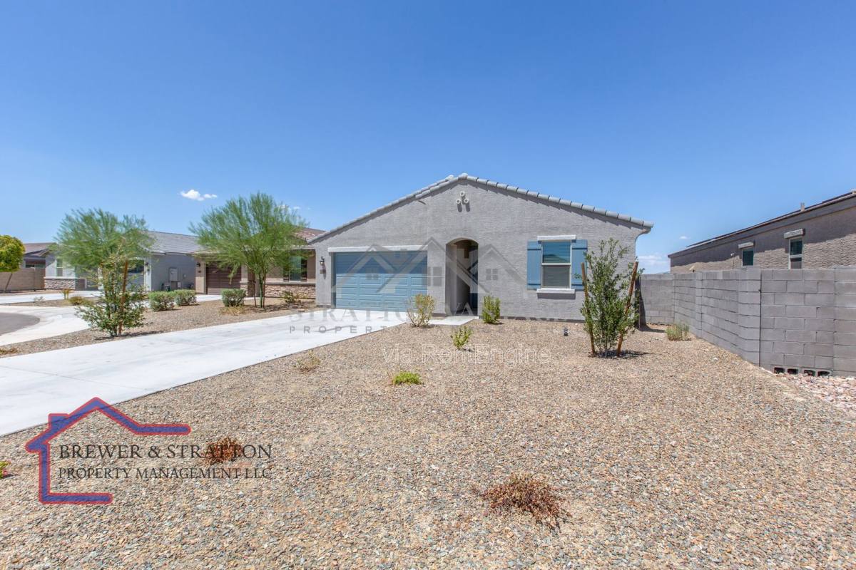 House for rent at 12660 W State Court, Glendale, AZ 85307