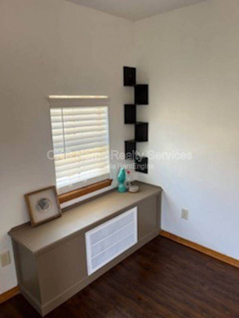 Apartment for rent at 1304 NW 10th St #B, Oklahoma City, OK 73106