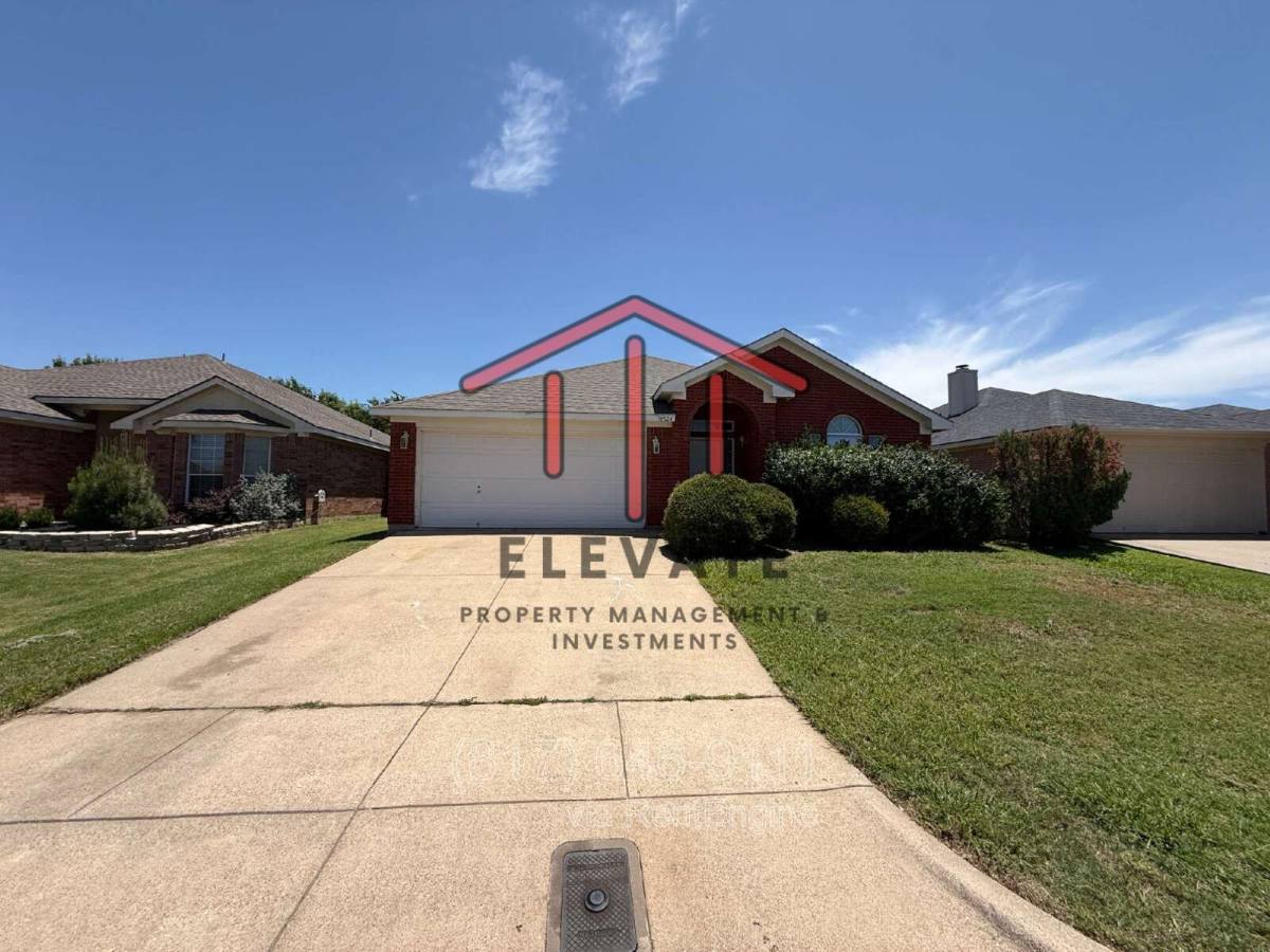 House for rent at 10524 Aransas Dr, Fort Worth, TX 76131