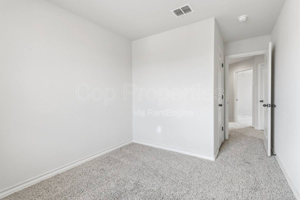 Apartment for rent at 7105 Micayla Cove #104, San Antonio, TX 78244
