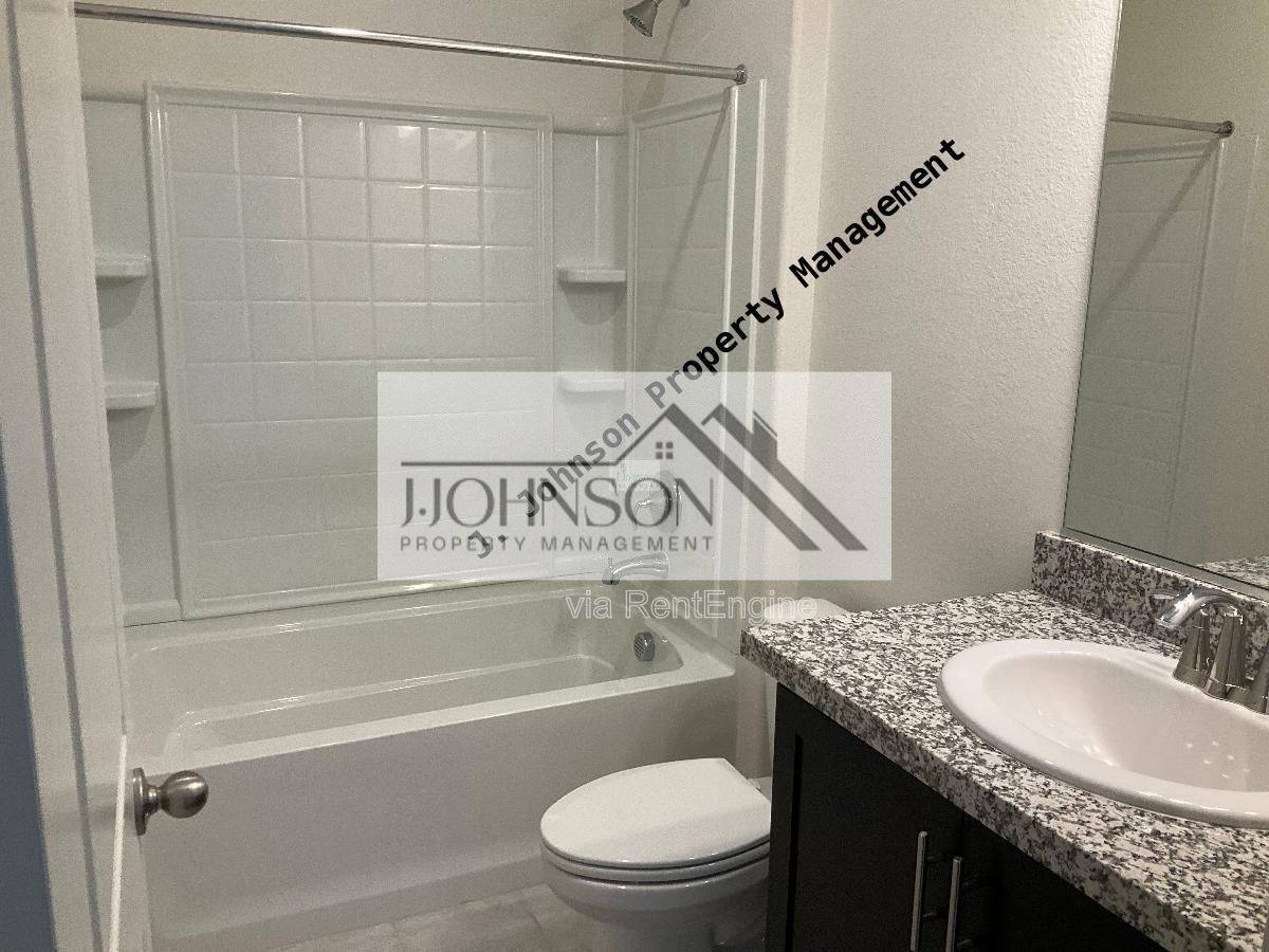 House for rent at 994 Osprey Dr, Lathrop, CA 95330
