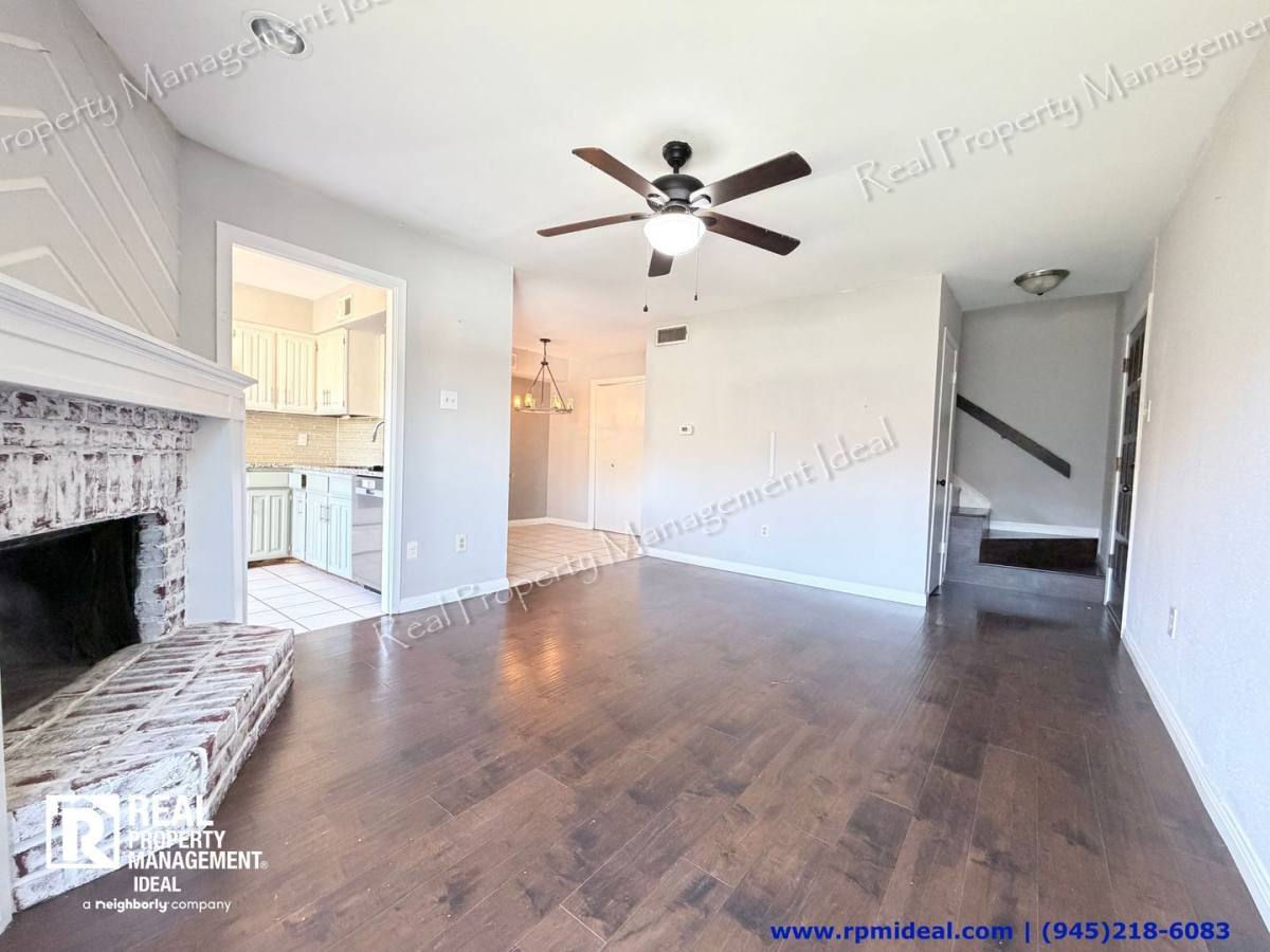 Apartment for rent at 835 Dublin Dr #835C, Richardson, TX 75080