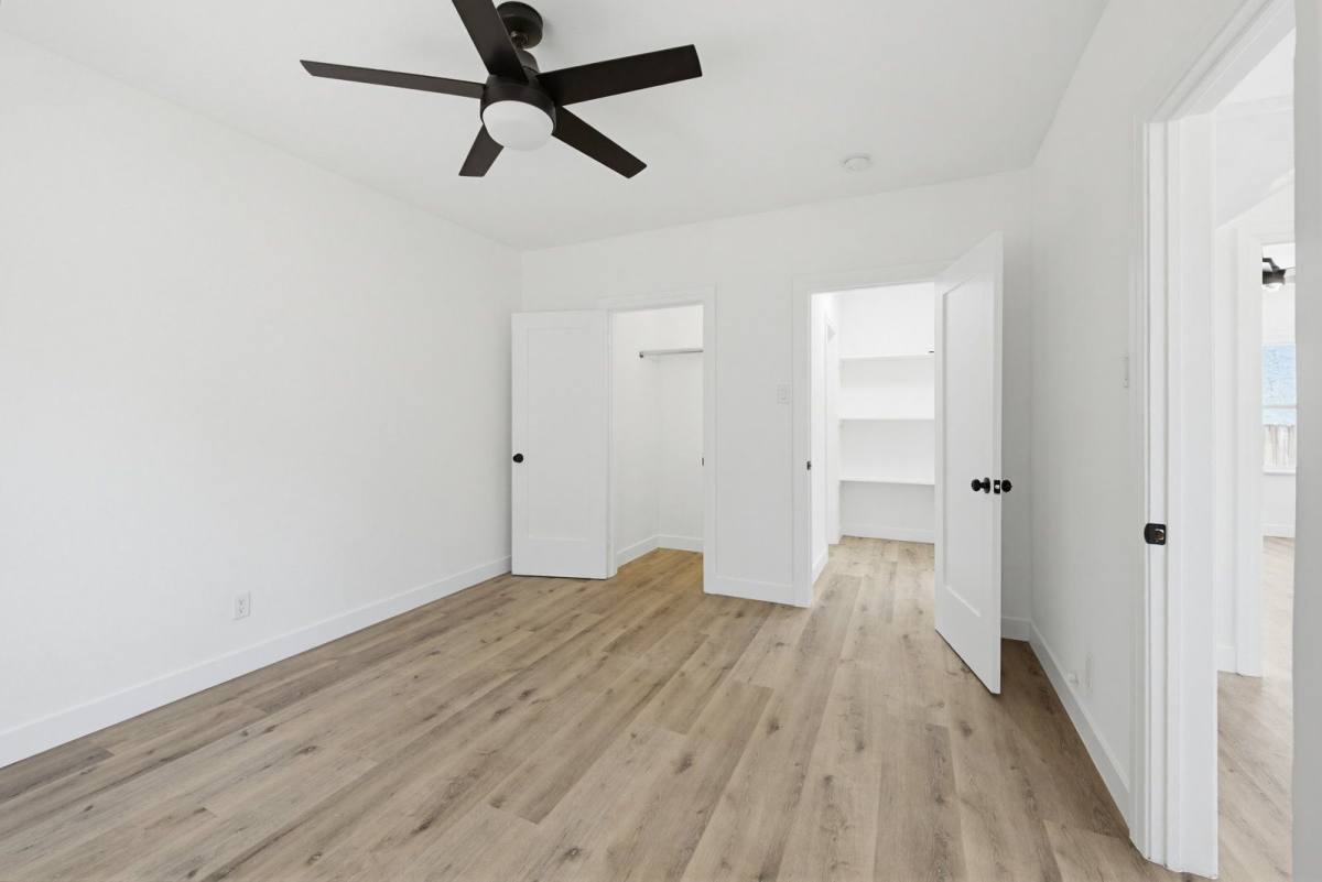 Apartment for rent at 1510 W 52nd St #5, Los Angeles, CA 90062