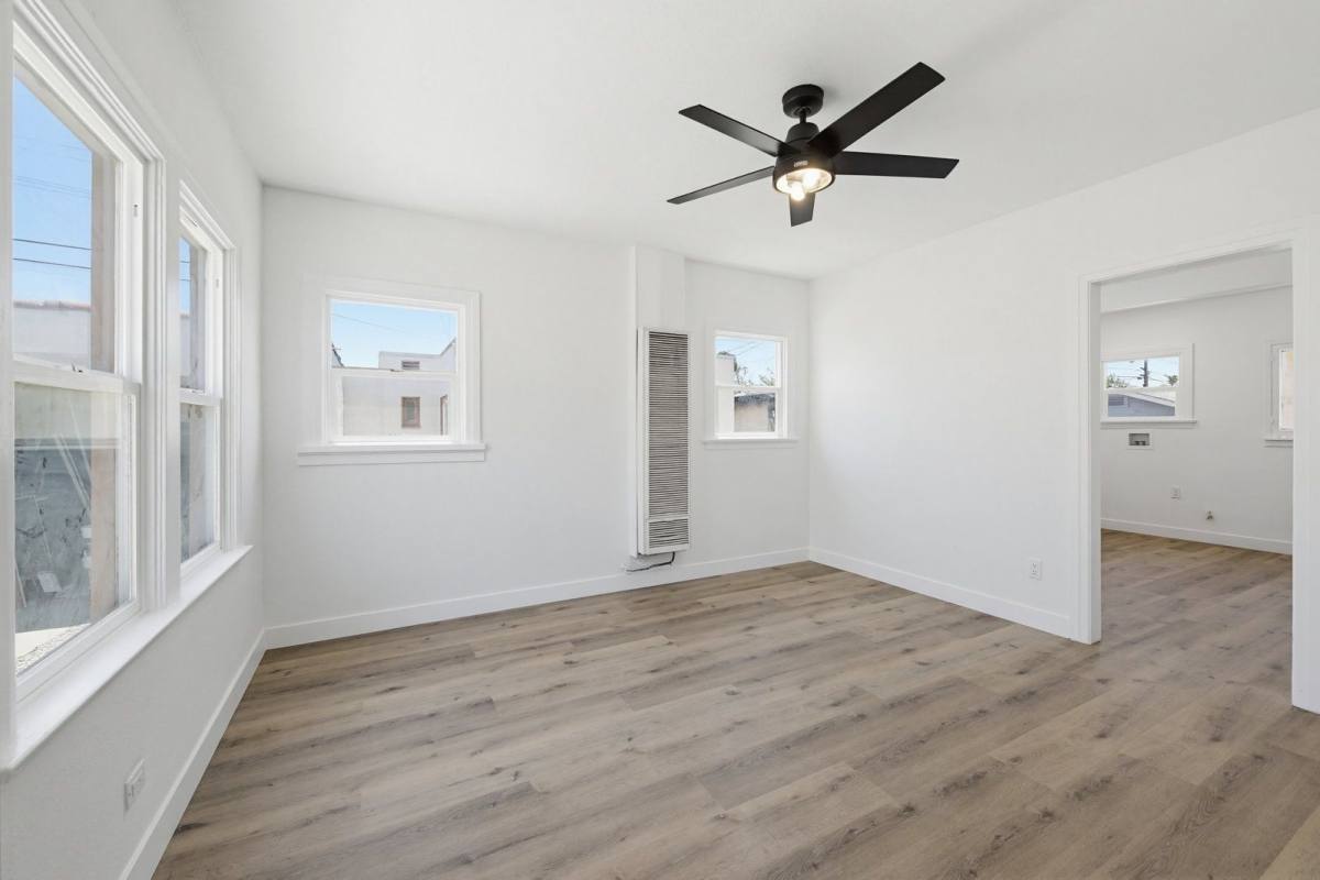 Apartment for rent at 1510 W 52nd St #5, Los Angeles, CA 90062
