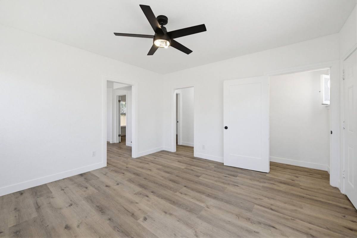 Apartment for rent at 1510 W 52nd St #5, Los Angeles, CA 90062