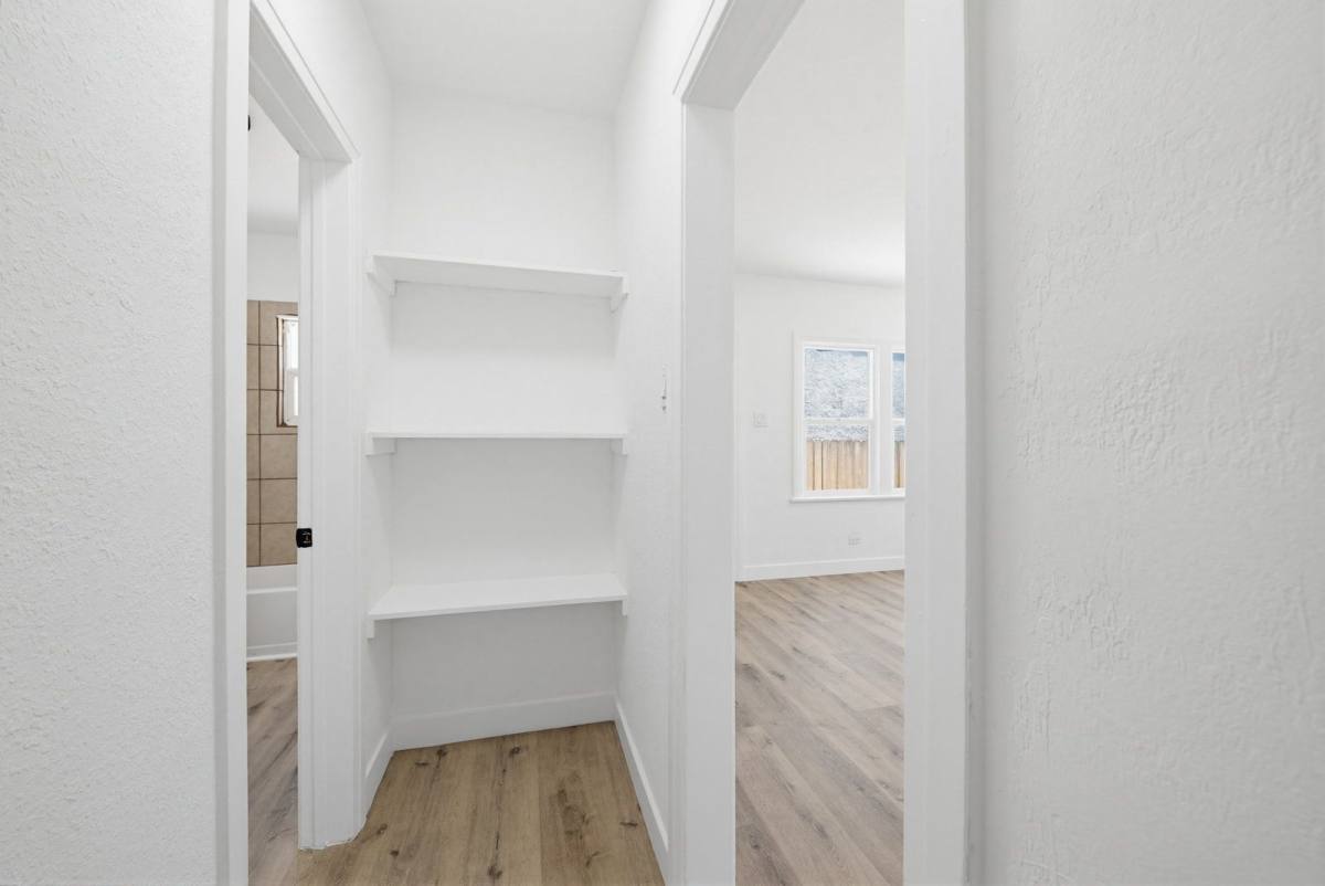 Apartment for rent at 1510 W 52nd St #5, Los Angeles, CA 90062