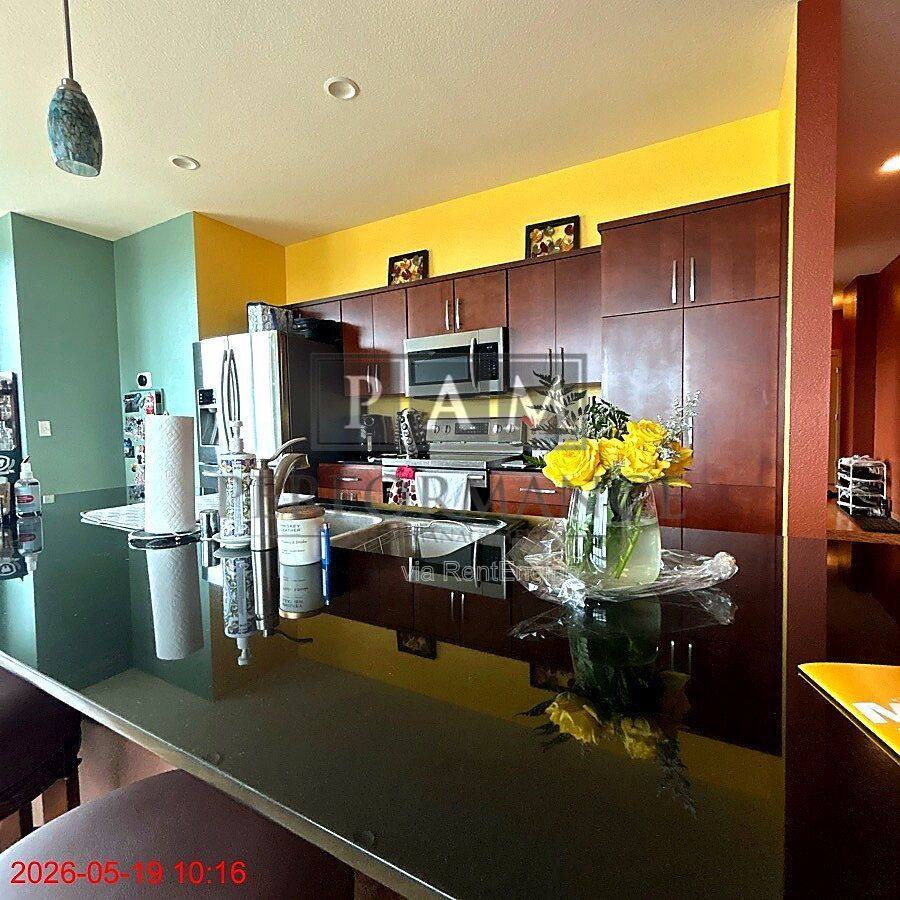 Condo for rent at 601 E Ogden Ave, Milwaukee, WI 53202