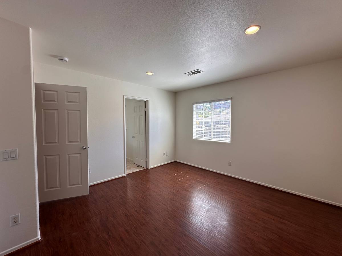 House for rent at 23424 Caliente Springs, Murrieta, CA 92563