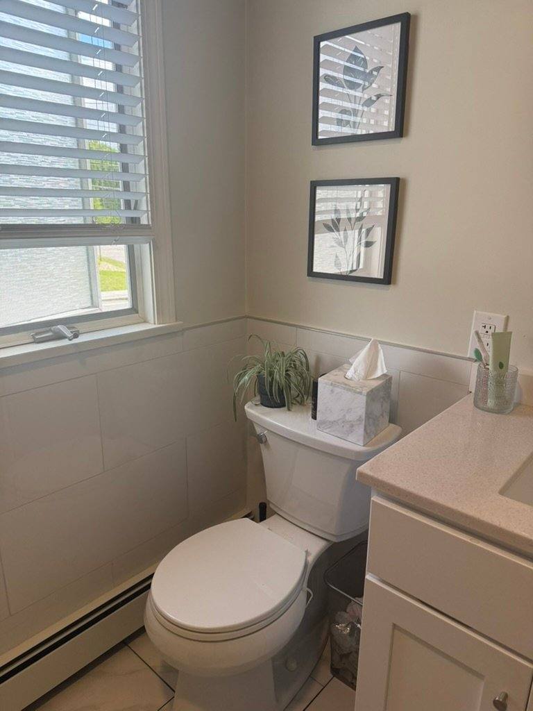 Apartment for rent at 4 Pleasant Ave, North Providence, RI 02911