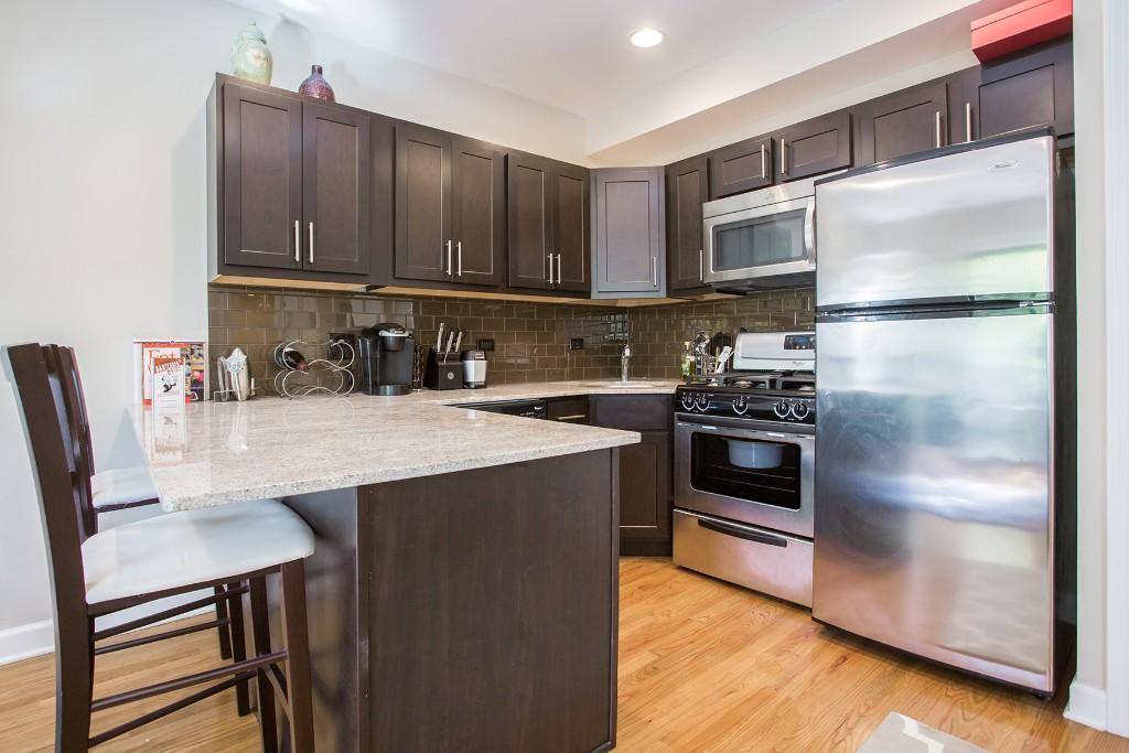 Apartment for rent at 4759 N Maplewood Ave #106, Chicago, IL 60625