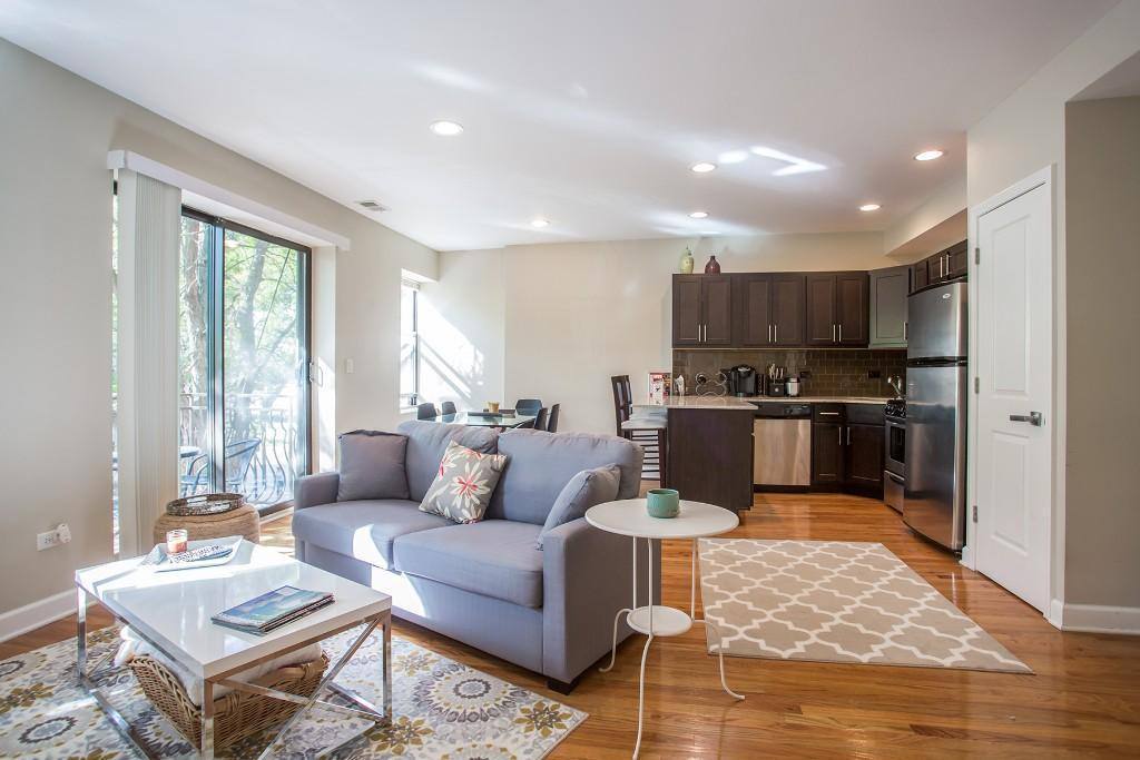 Apartment for rent at 4759 N Maplewood Ave #106, Chicago, IL 60625