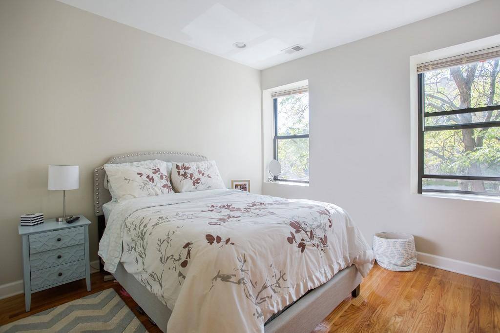 Apartment for rent at 4759 N Maplewood Ave #106, Chicago, IL 60625