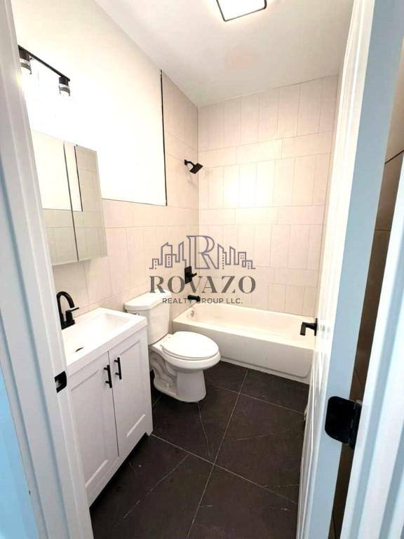 Apartment for rent at 90 Ingraham Place, Newark, NJ 07108