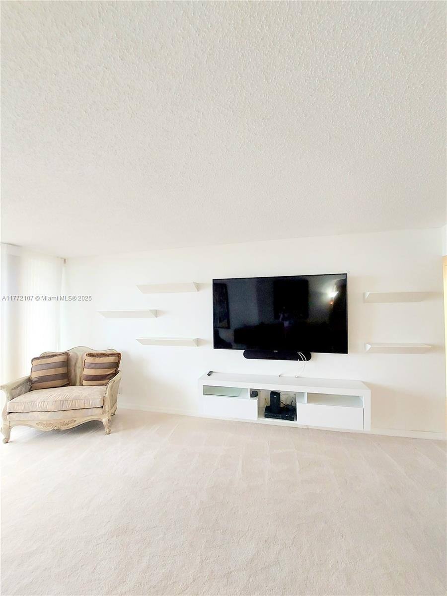 Apartment for rent at 1000 W Island Blvd #2002, North Miami Beach, FL 33160