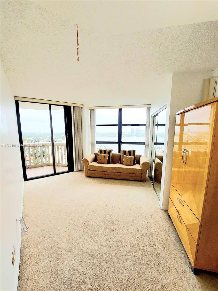 Apartment for rent at 1000 W Island Blvd #2002, North Miami Beach, FL 33160