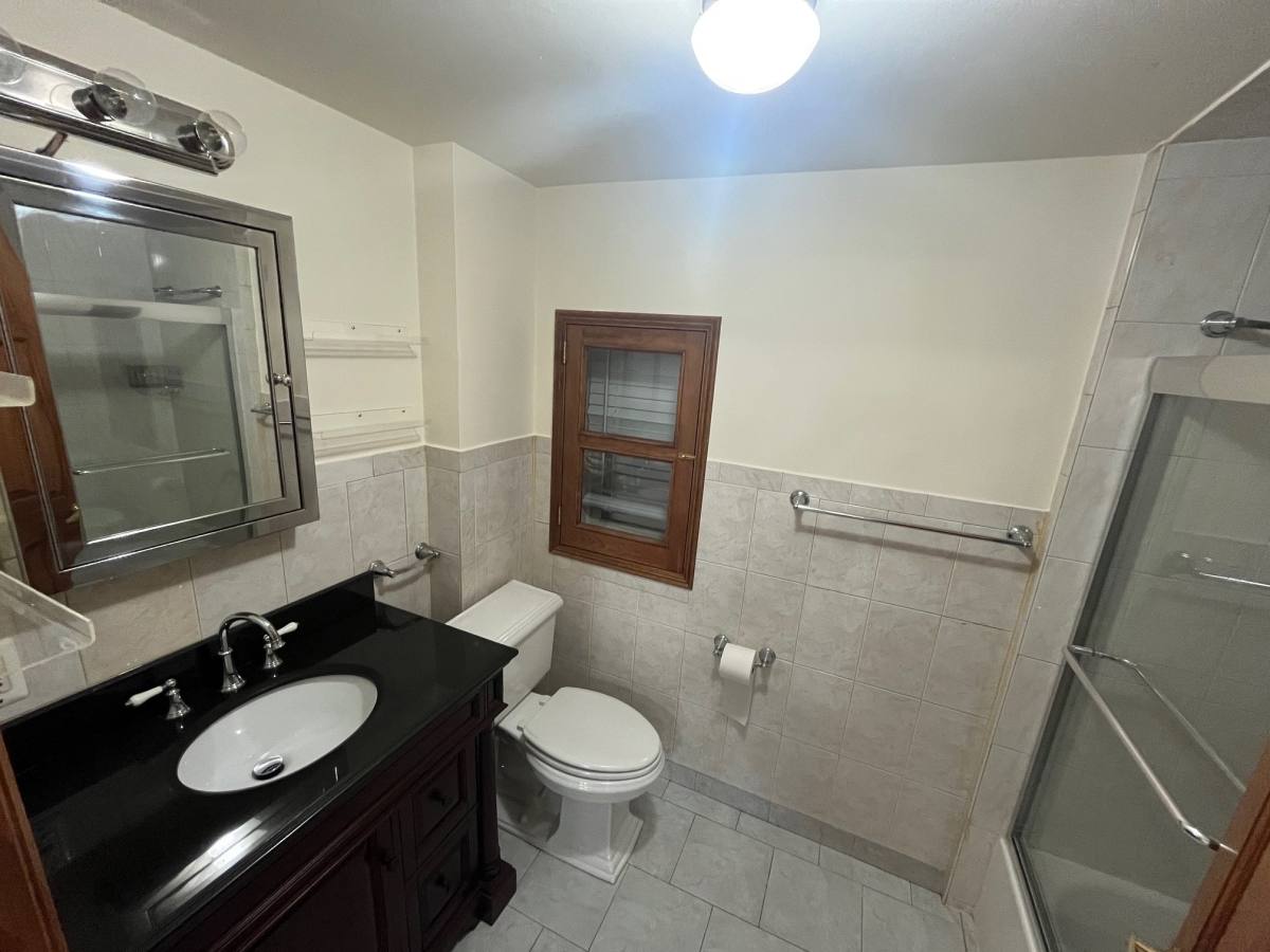 Apartment for rent at 92-94 Pacific St - 1st Floor, Newark, NJ 07105