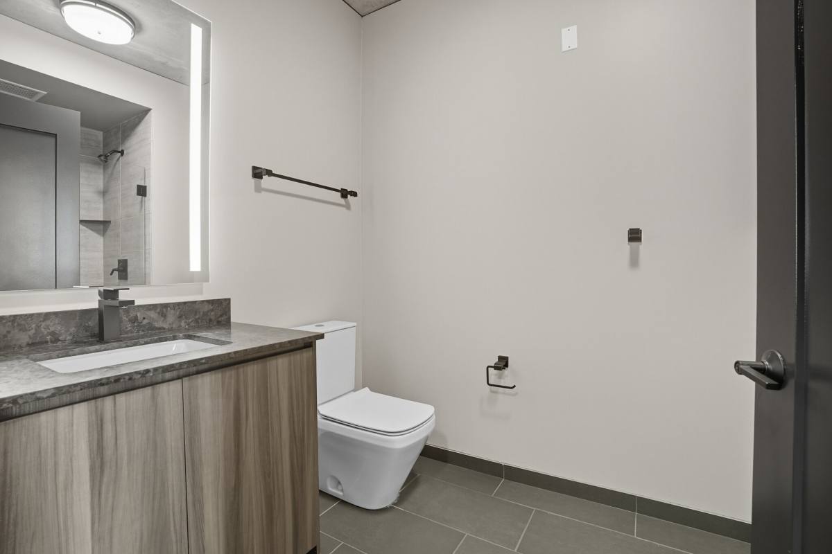 Apartment for rent at 36 N Sangamon St, Chicago, IL 60607