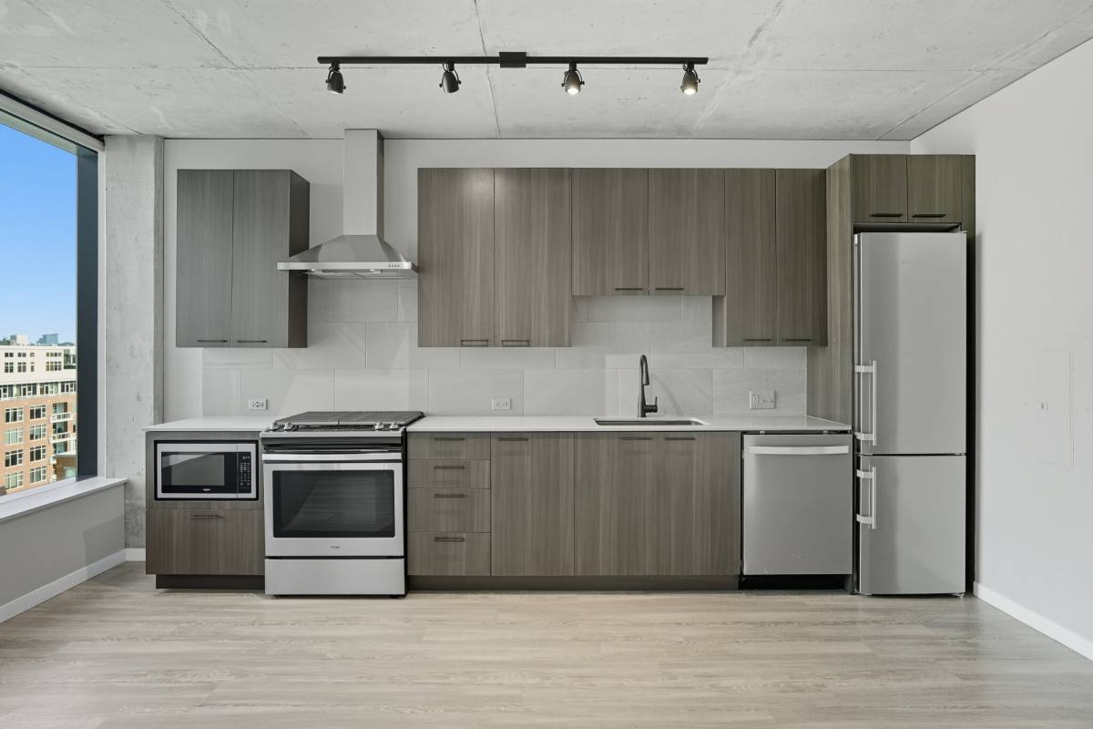 Apartment for rent at 36 N Sangamon St, Chicago, IL 60607