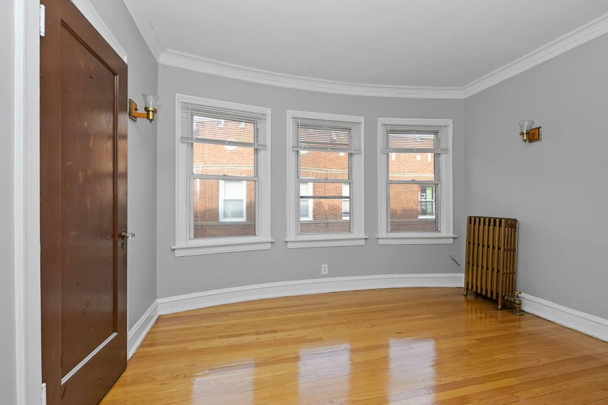 Apartment for rent at 8711 S Morgan St, Chicago, IL 60620
