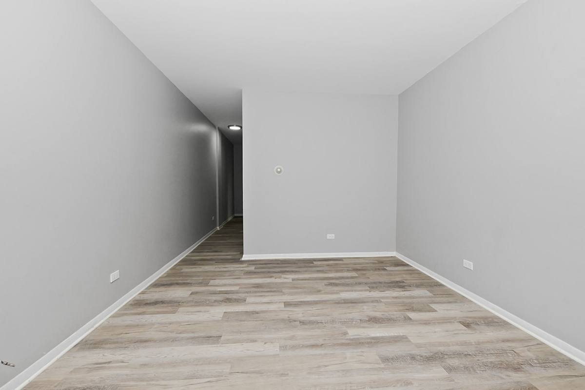 Apartment for rent at 7812 S Troy St, Chicago, IL 60652