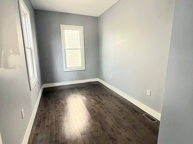 Apartment for rent at 776-780 S 19th St #1L, Newark, NJ 07103