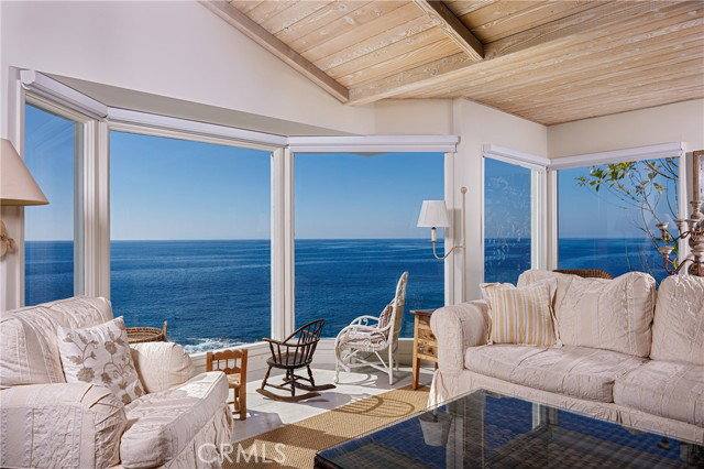 House for rent at 2691 Victoria Dr, Laguna Beach, CA 92651