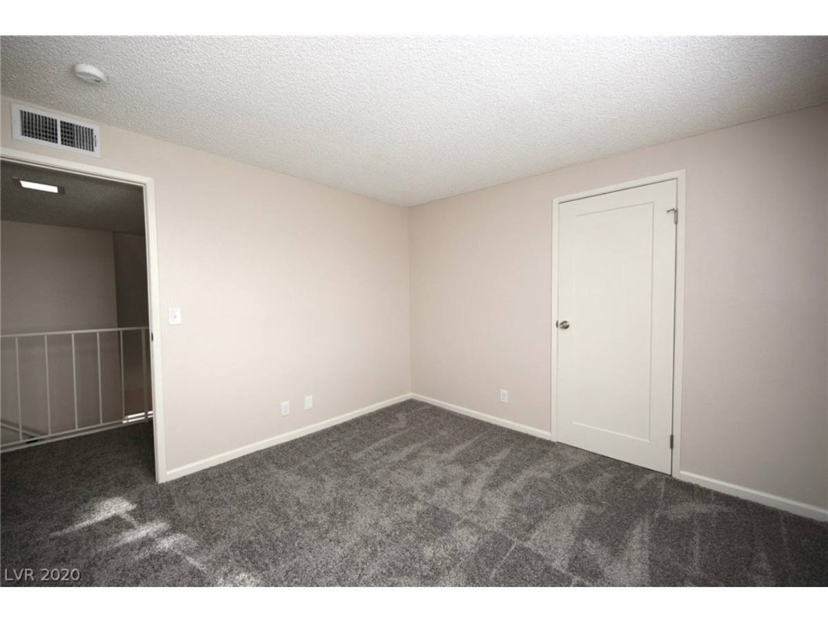 House for rent at 7165 Bridgeview Ave, Las Vegas, NV 89147