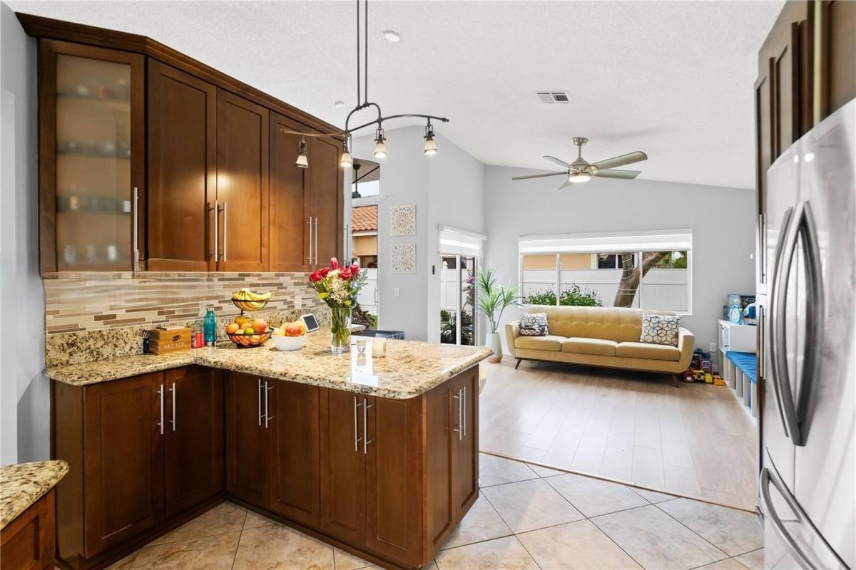 House for rent at 17851 NW 19th St, Hollywood, FL 33029