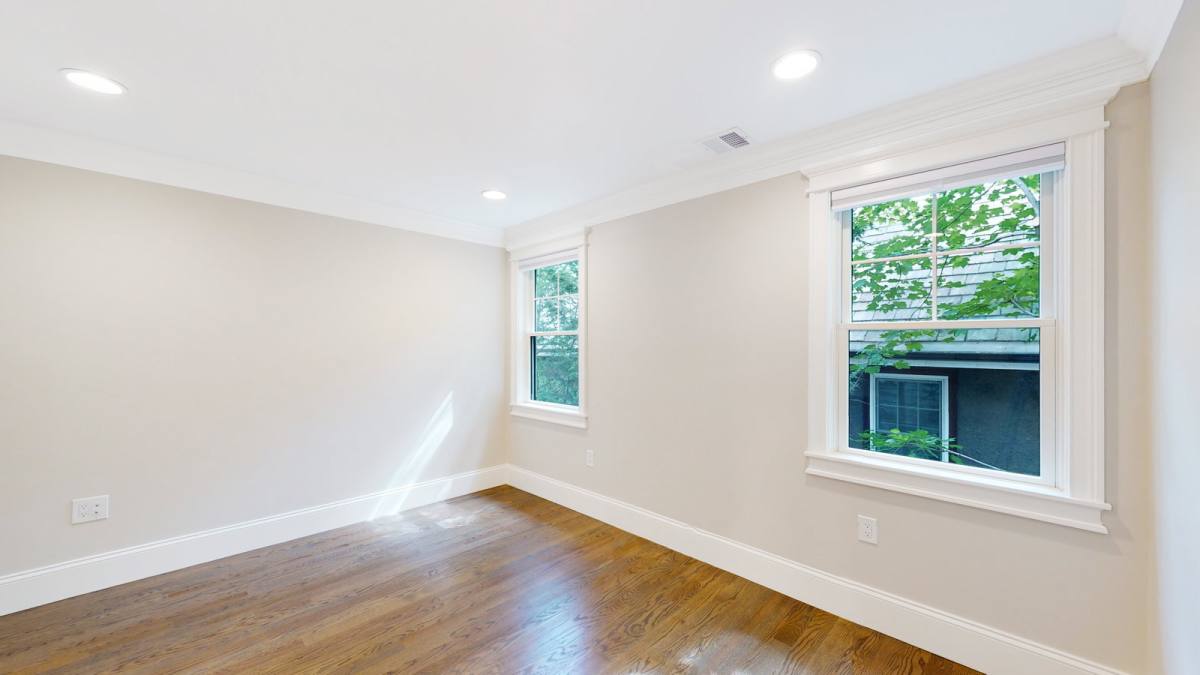 Apartment for rent at 101 Sumner Rd #5, Brookline, MA 02445