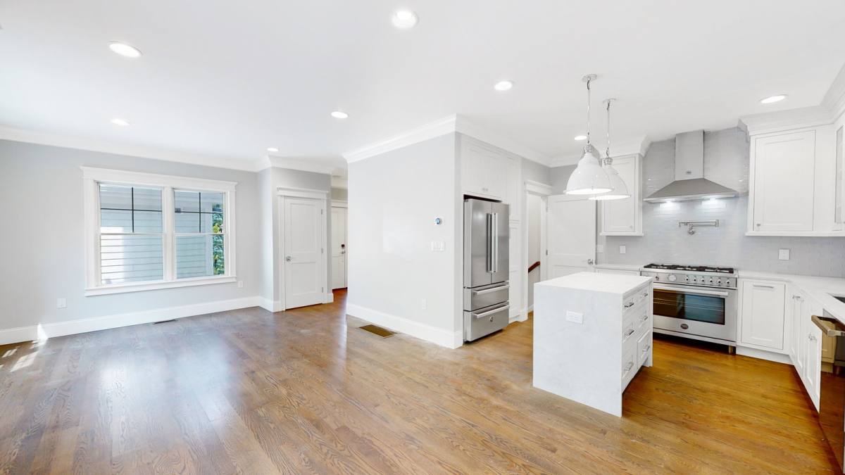 Apartment for rent at 101 Sumner Rd #5, Brookline, MA 02445